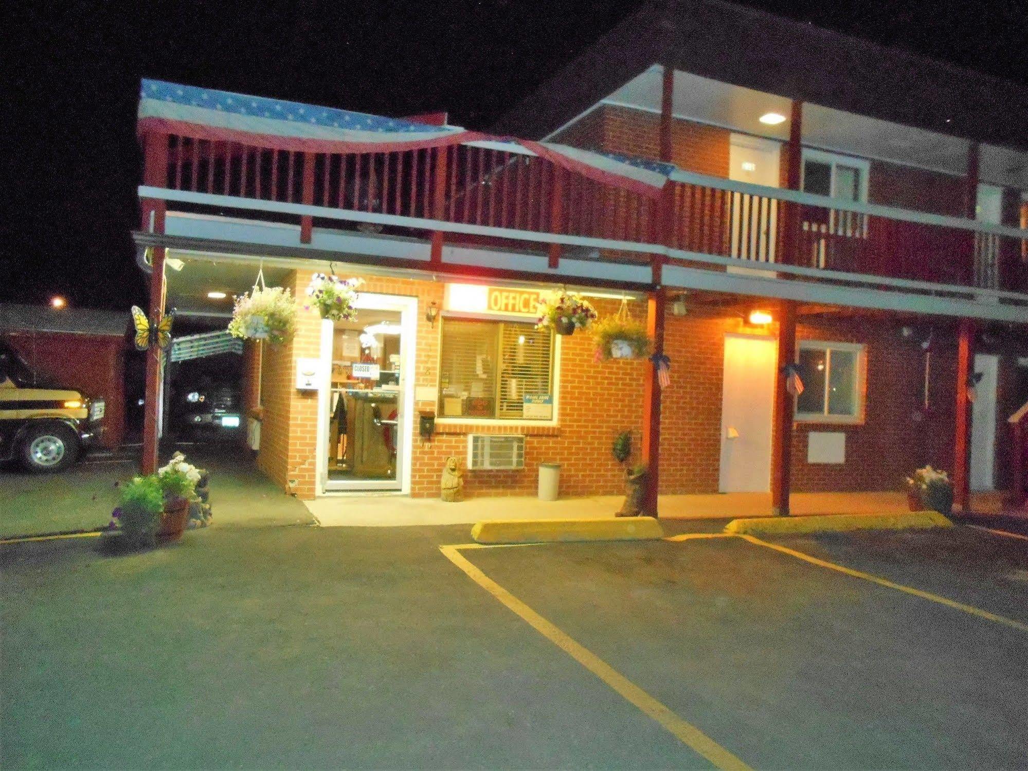 Super Saver Inn Sheridan Esterno foto