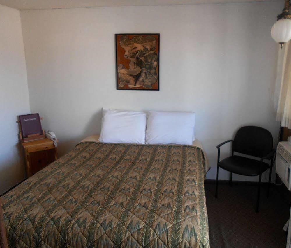 Super Saver Inn Sheridan Esterno foto